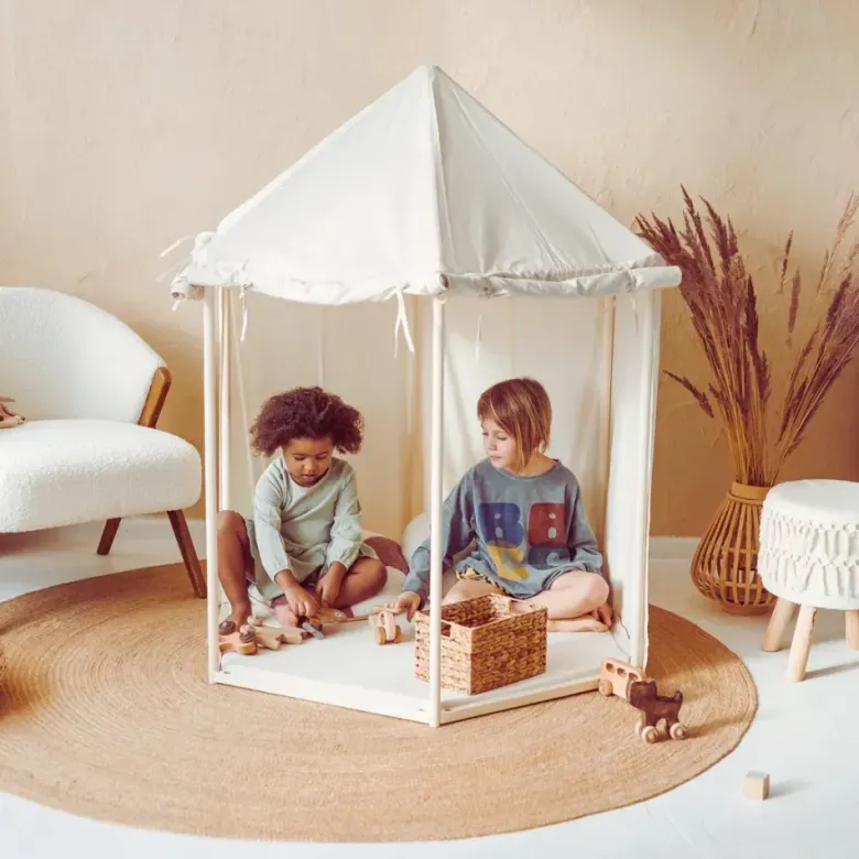 Tente d'intérieur pavillon avec tapis pour enfant en tissu beige
