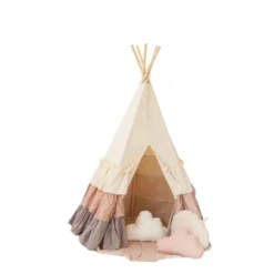 Tente tipi avec franges et tapis powder
