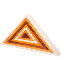 Triangles empilables en bois