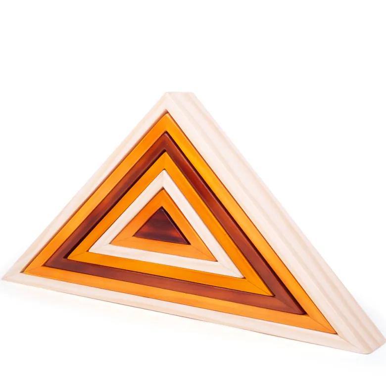 Triangles empilables en bois
