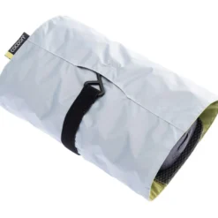 Trousse de toilette cocoon hanging toiletry kit minimalist light