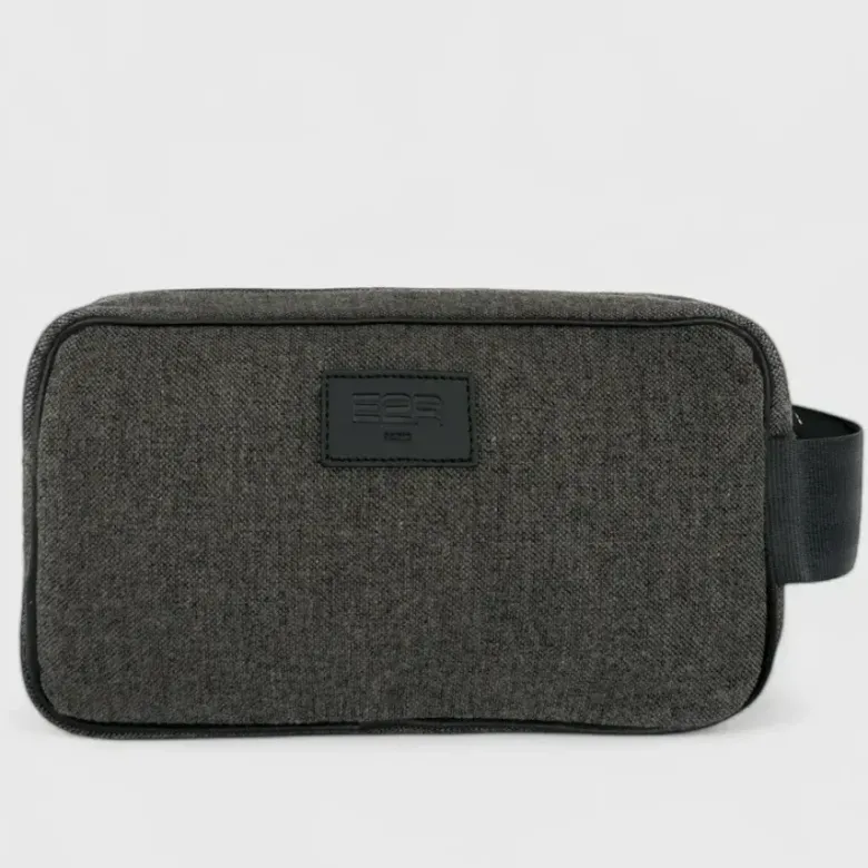 Trousse de toilette en tissu upcyclé bobby noir blanc argile