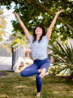 T-shirt yoga toucan bleu ciel L