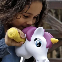 Tãªte de licorne