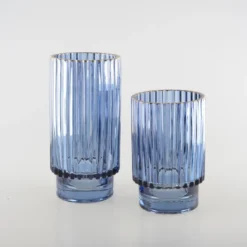 Vase bleu fonce bord doré h.15cm