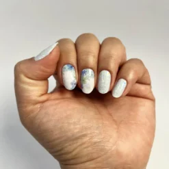 Vernis autocollant floral frost - manucure facile longue tenue Menthe givrée fleurie