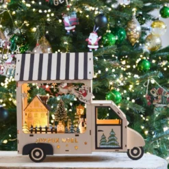 Village en bois led blanc chaud avec camion, déco artisanale à poser