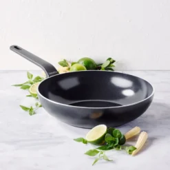 Wok 28 cm aluminium revêtement céramique